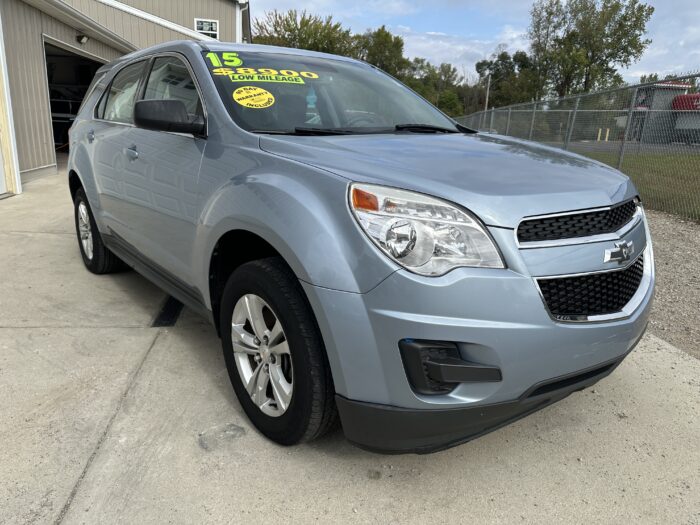 2015 Chevrolet Equinox For Sale FWD Low Miles SUV - Image 3