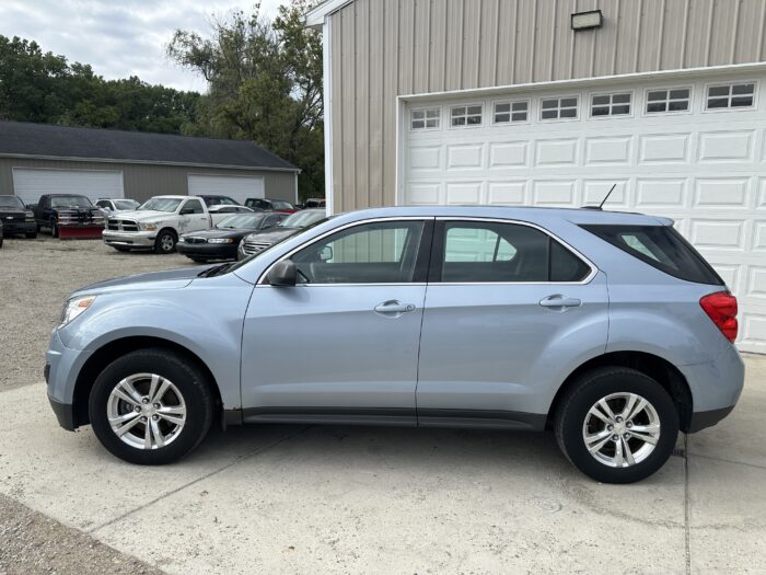 2015 Chevrolet Equinox For Sale FWD Low Miles SUV - Image 9