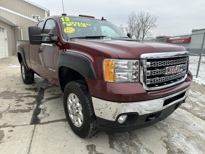 2013 GMC Sierra 2500HD For Sale 4WD Extended Cab SLE - Image 3