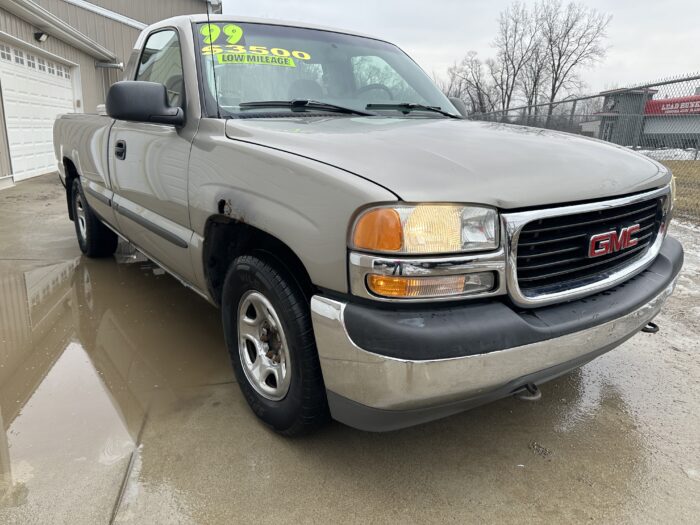 1999 GMC Sierra 1500 For Sale Regular Cab SL 2WD - Image 3