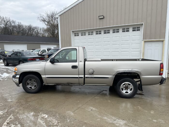 1999 GMC Sierra 1500 For Sale Regular Cab SL 2WD - Image 9