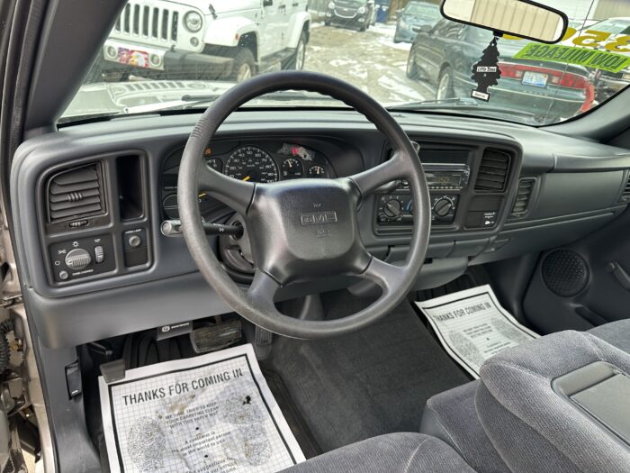 1999 GMC Sierra 1500 For Sale Regular Cab SL 2WD - Image 12