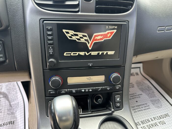 2006 Chevrolet Corvette For Sale 3LT Convertible - Image 8