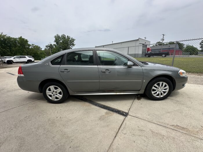 2009 Chevrolet Impala For Sale LS Sedan - Image 4