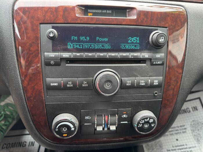 2009 Chevrolet Impala For Sale LS Sedan - Image 13