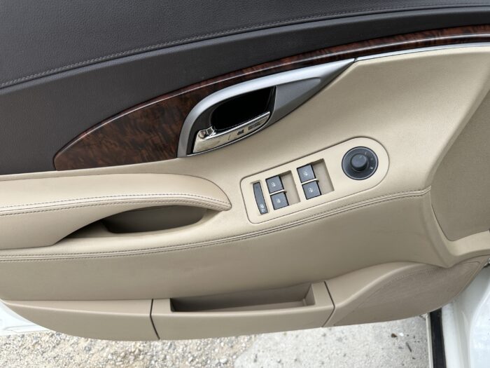 2010 Buick LaCrosse For Sale CXL Sedan Loaded - Image 10