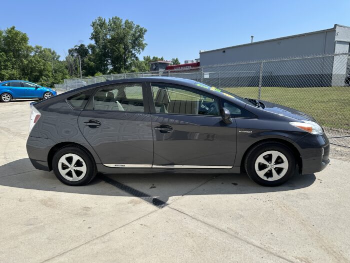 2012 Toyota Prius For Sale Three Hatchback - Image 4
