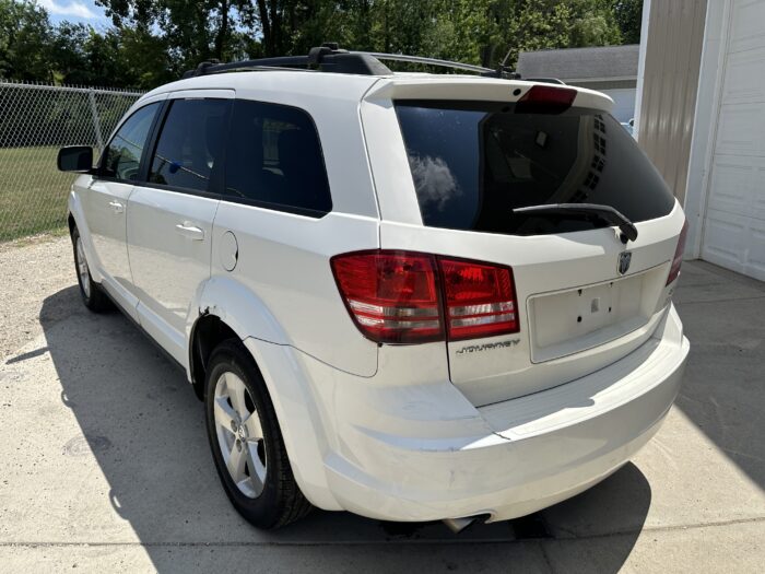 2009 Dodge Journey For Sale SXT FWD 3rd Row - Image 8