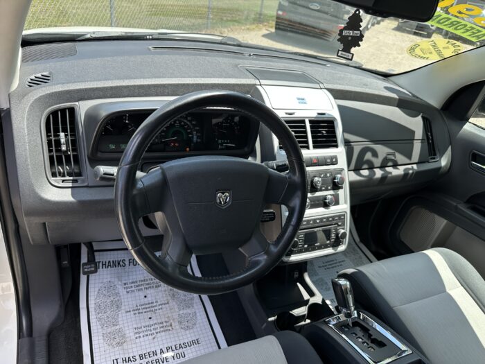 2009 Dodge Journey For Sale SXT FWD 3rd Row - Image 12