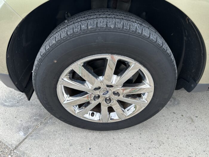 2013 Ford Edge For Sale SEL FWD Loaded - Image 18