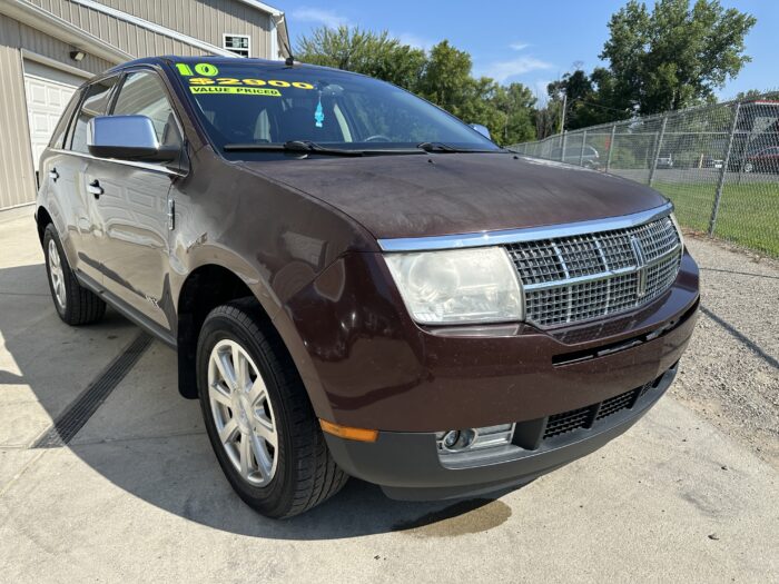 2010 Lincoln MKX For Sale FWD SUV - Image 3
