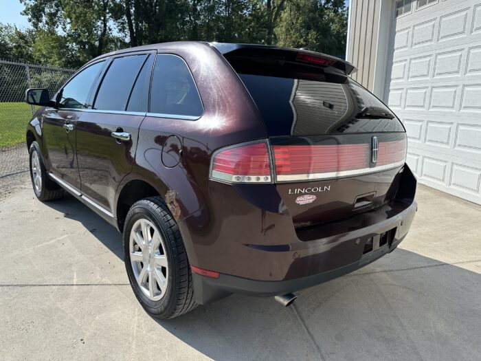 2010 Lincoln MKX For Sale FWD SUV - Image 8