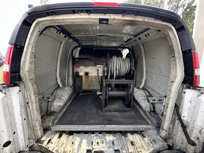 2017 Chevrolet Express 2500 Cargo Van For Sale With Industrial Power Washer - Image 8