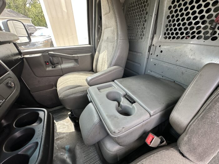 2017 Chevrolet Express 2500 Cargo Van For Sale With Industrial Power Washer - Image 18