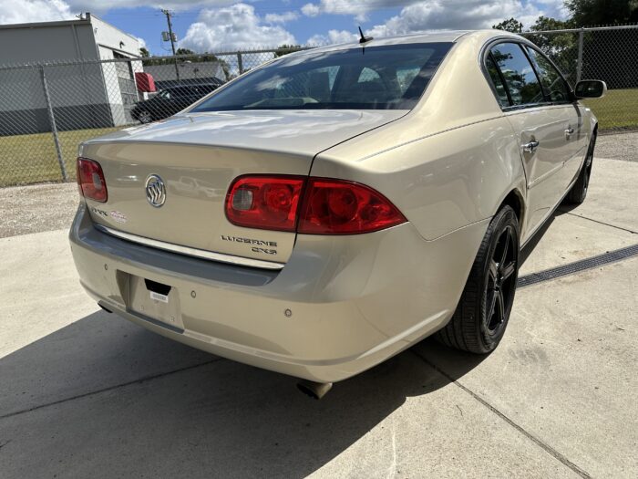 2008 Buick Lucerne For Sale CXS Loaded - Image 5