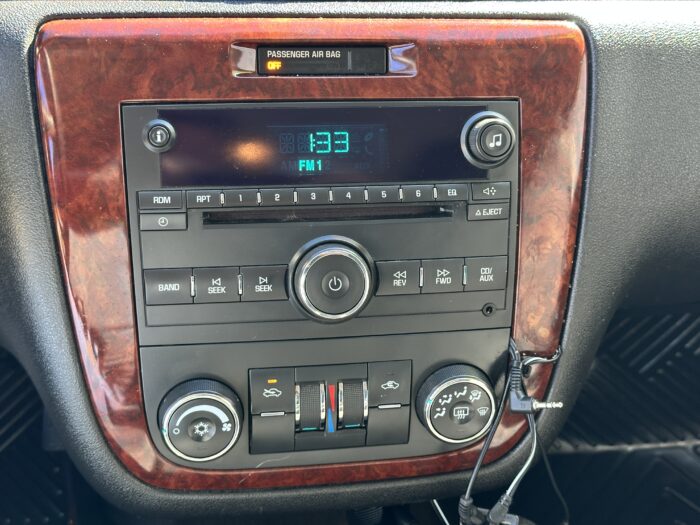 2006 Chevrolet Impala For Sale LT Sedan - Image 13
