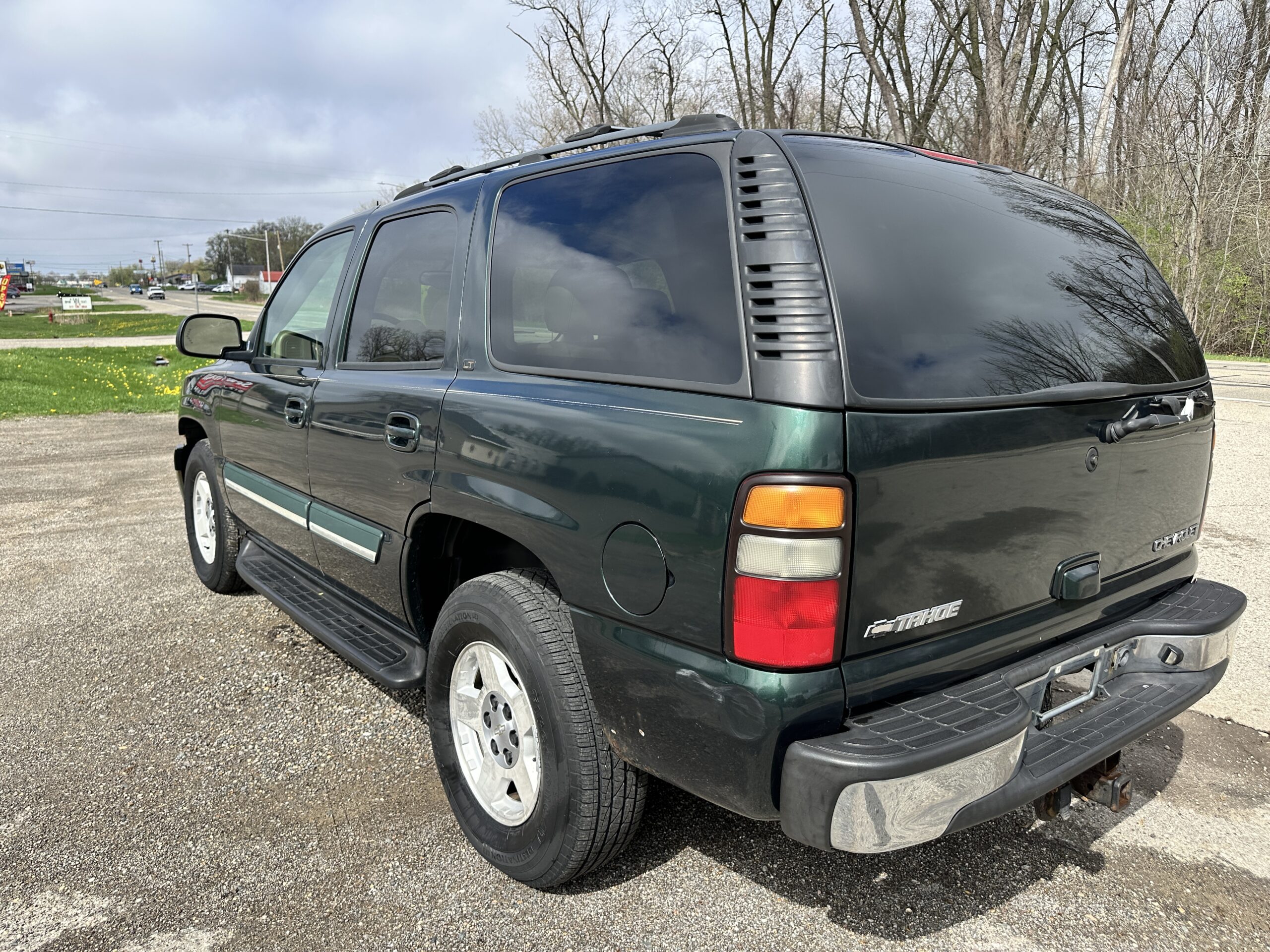 2004 Chevrolet Tahoe For Sale LT Cheap Third Row - Image 8