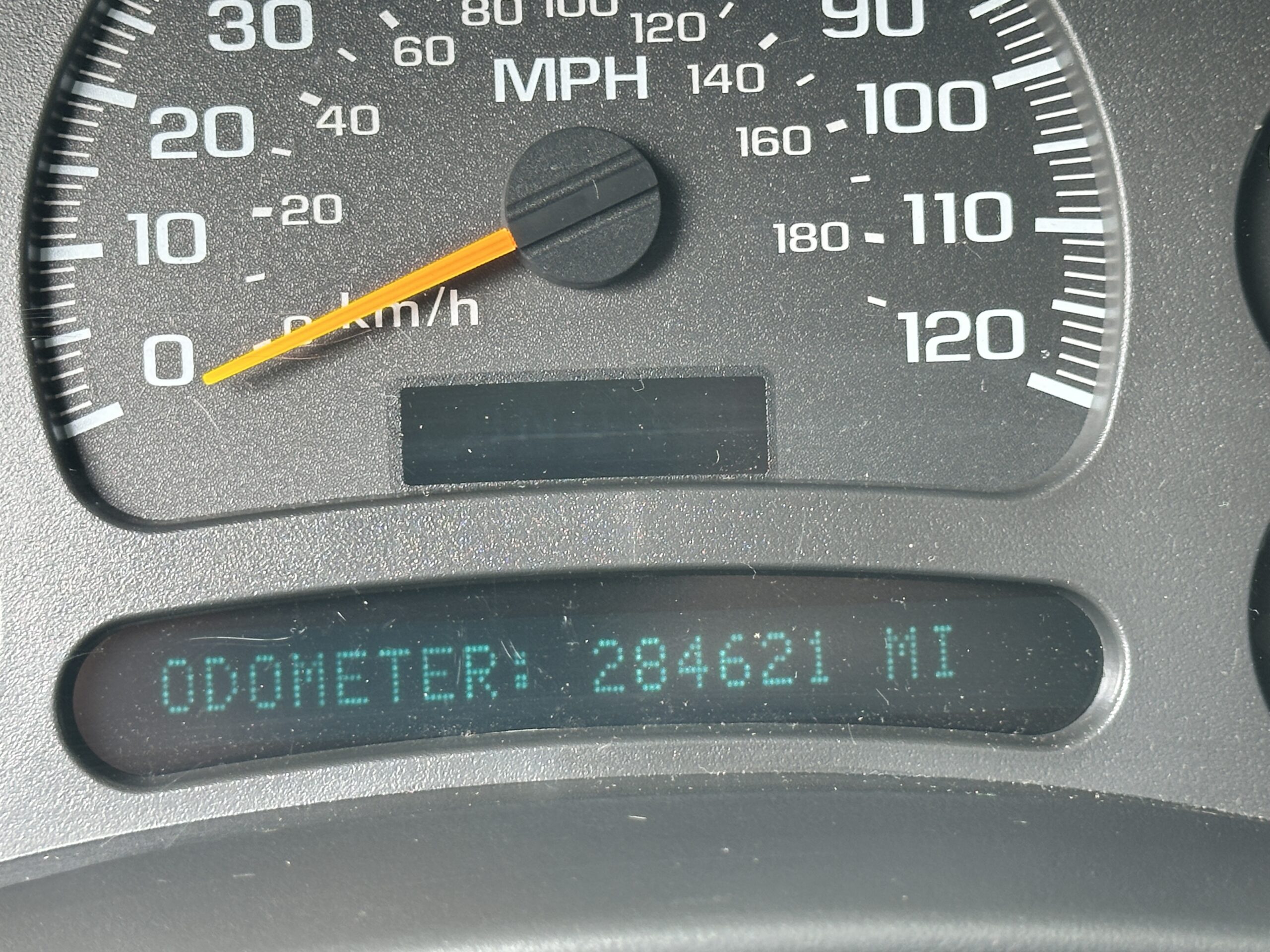 2004 Chevrolet Tahoe For Sale LT Cheap Third Row - Image 13