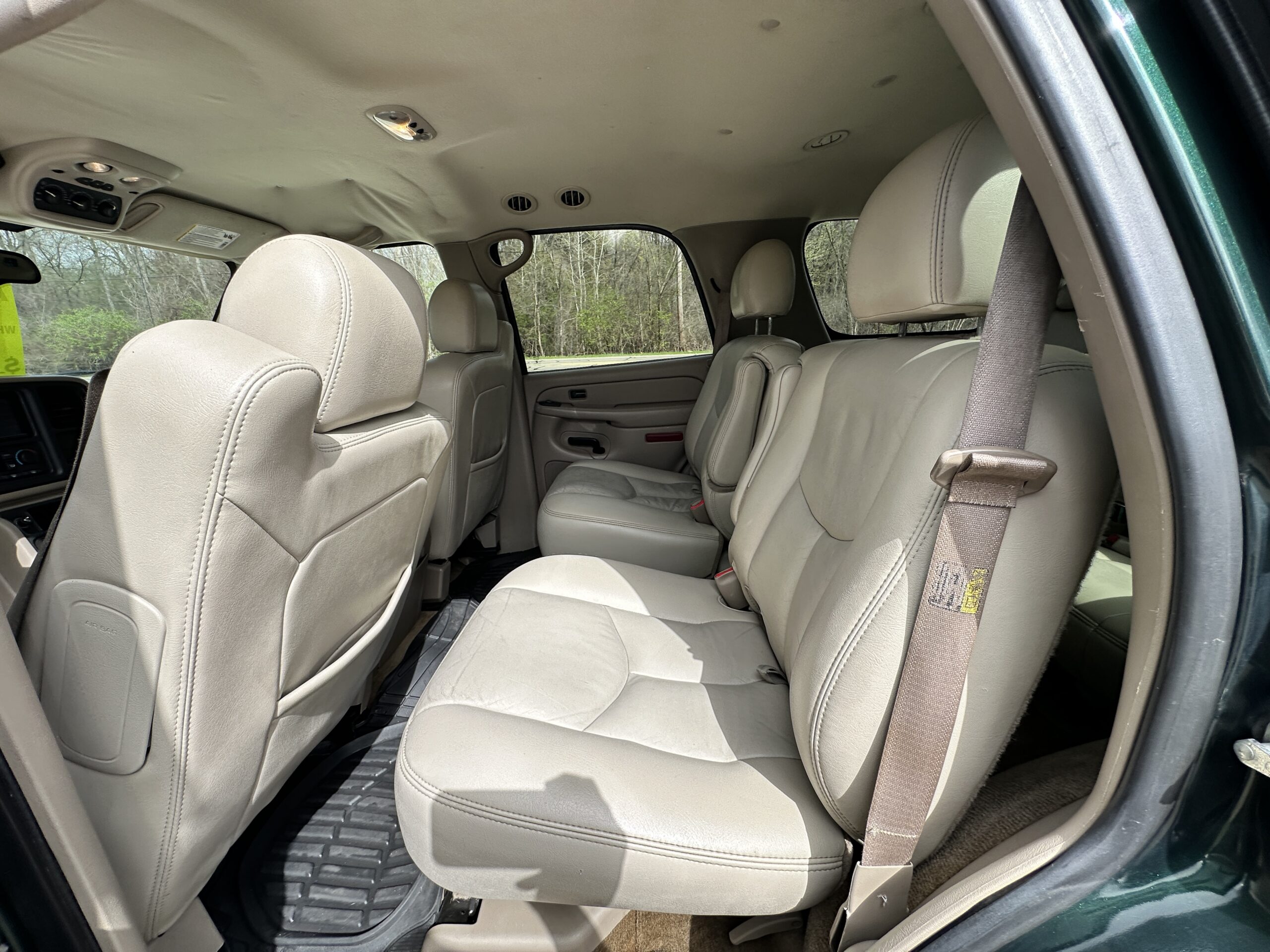 2004 Chevrolet Tahoe For Sale LT Cheap Third Row - Image 15