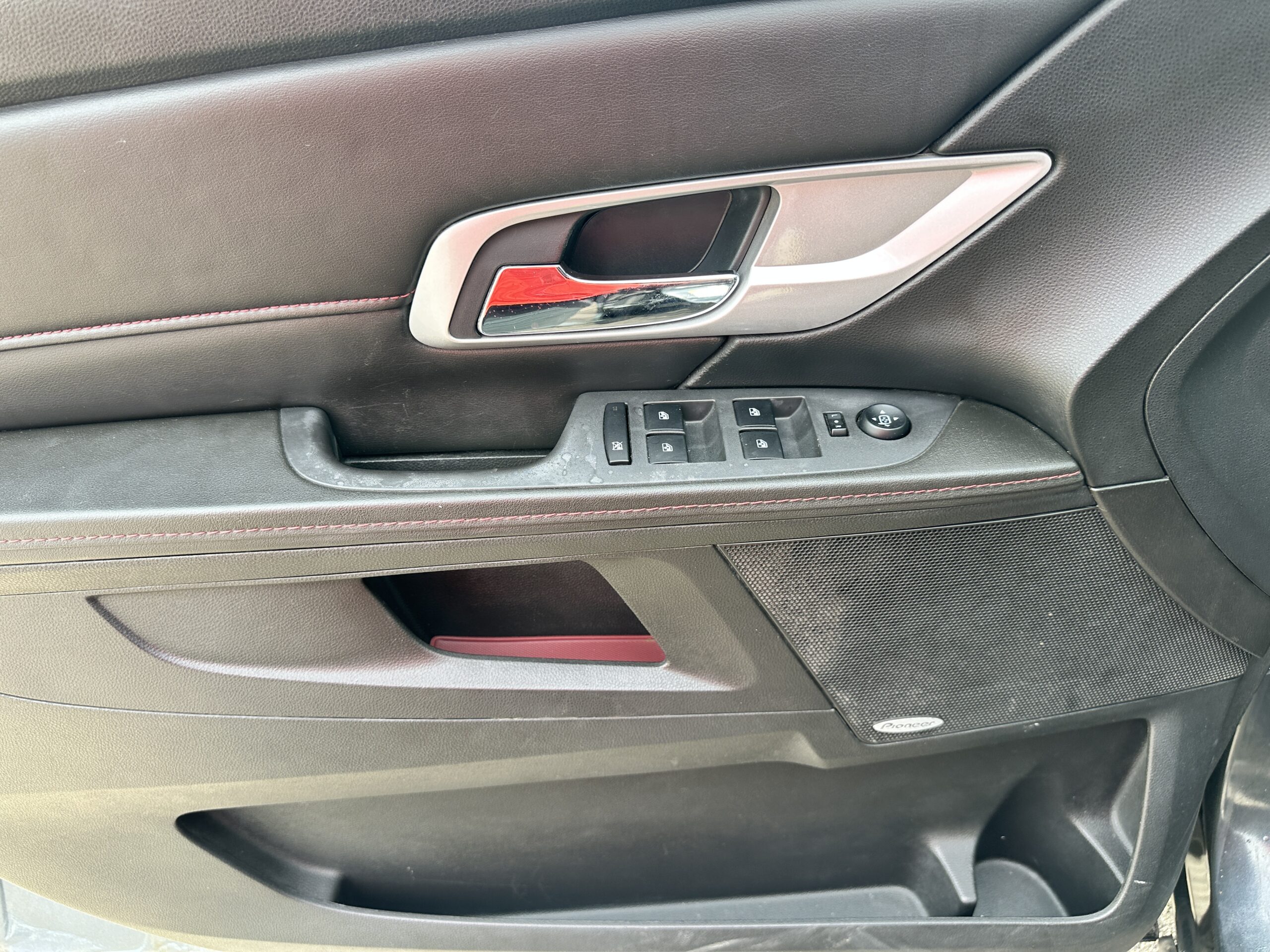 2010 GMC Terrain For Sale SLT-2 AWD - Image 11