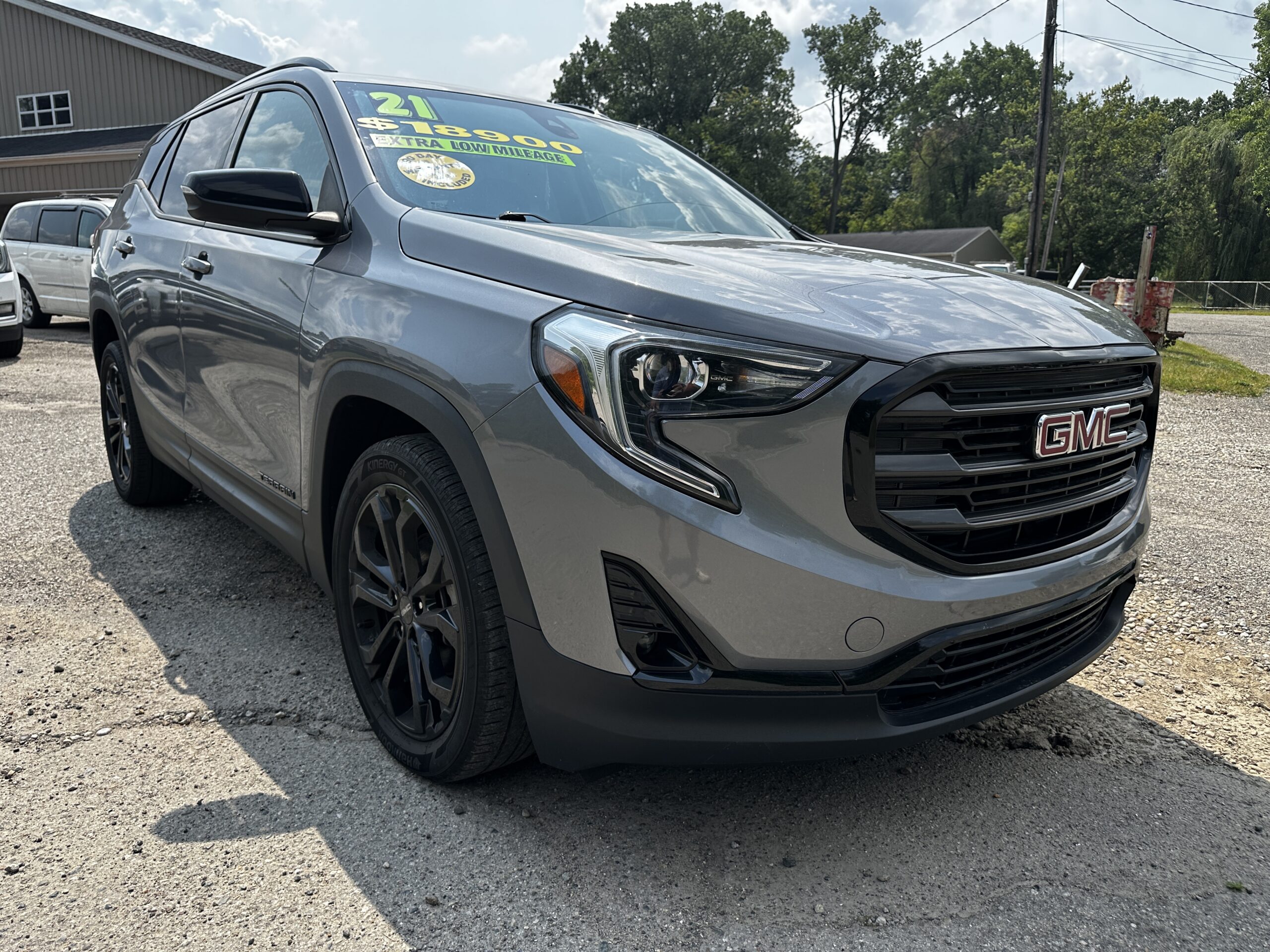 2021 GMC Terrain For Sale SLT FWD - Image 3