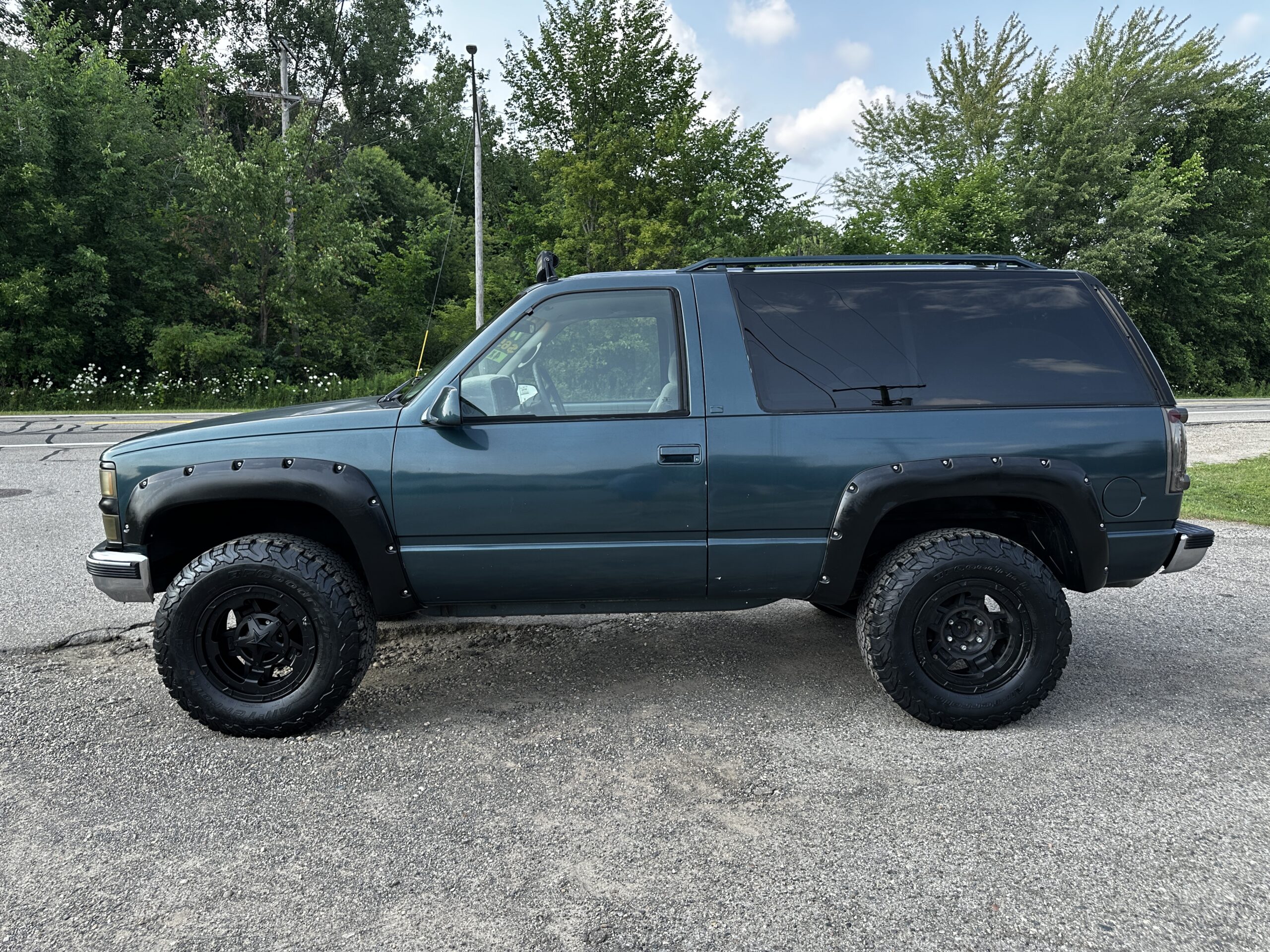 1995 Chevrolet Tahoe For Sale LT 4WD - Image 8