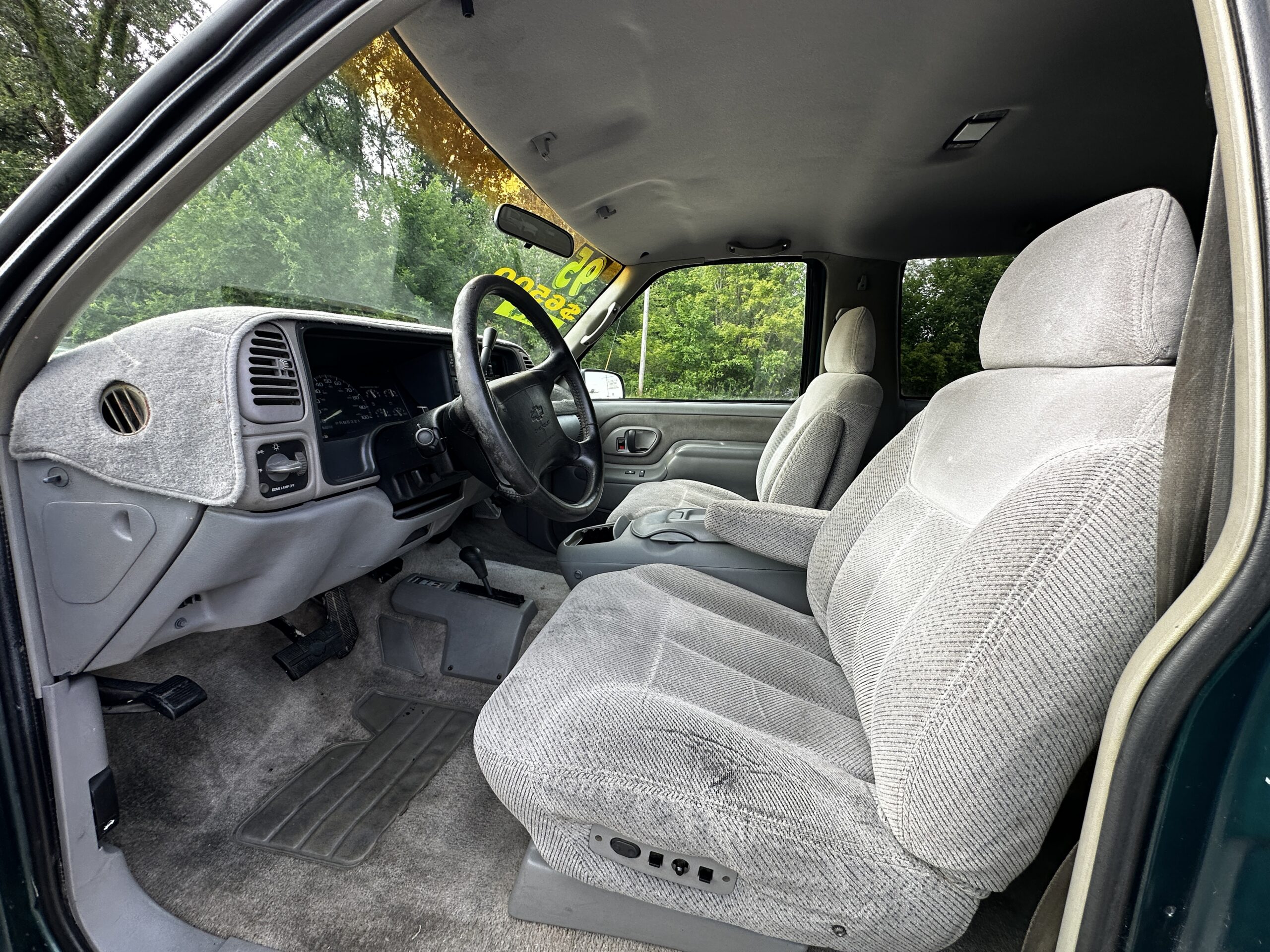 1995 Chevrolet Tahoe For Sale LT 4WD - Image 9