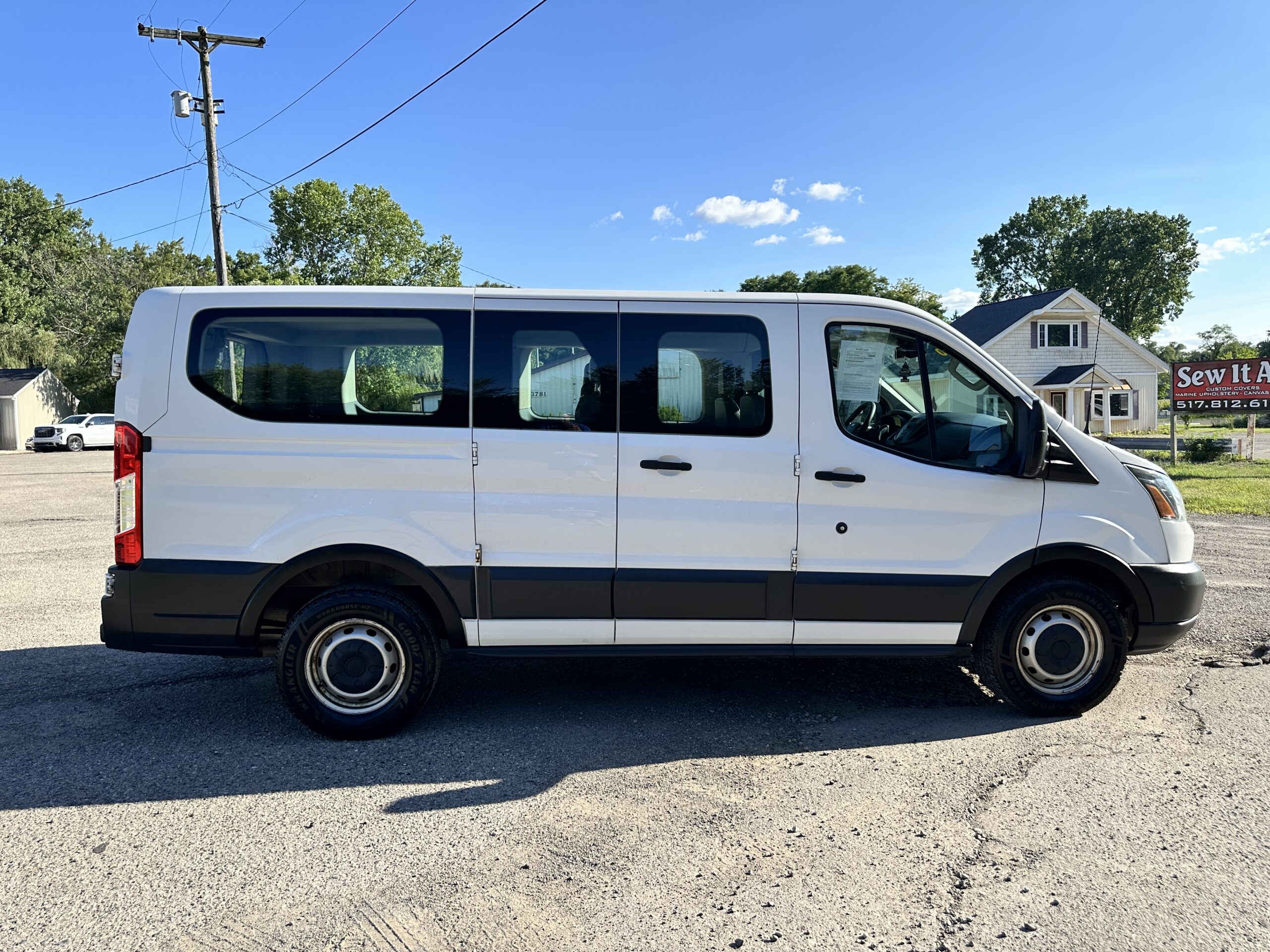 2016 Ford Transit-150 For Sale XL Passenger Van - Image 4