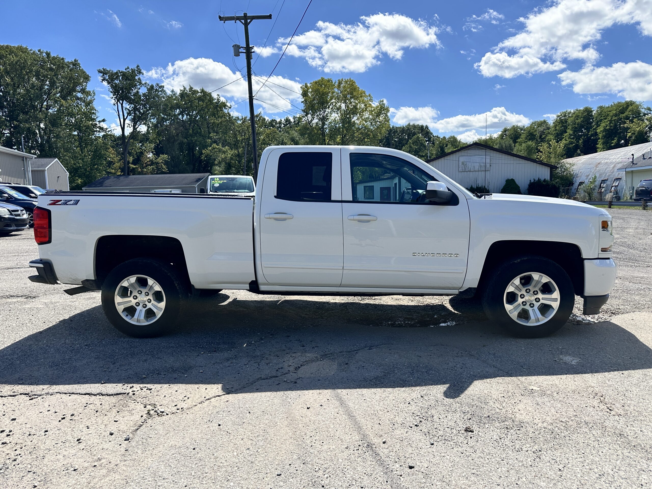2018 Chevrolet Silverado 1500 For Sale Z71 LT Double Cab 4WD - Image 4