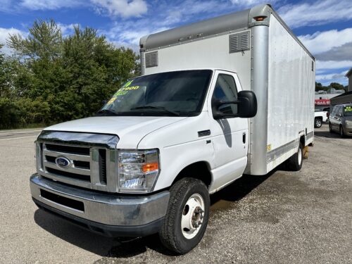 2016 Ford E350 For Sale Cutaway Regular Cab Box Truck 16’ Box