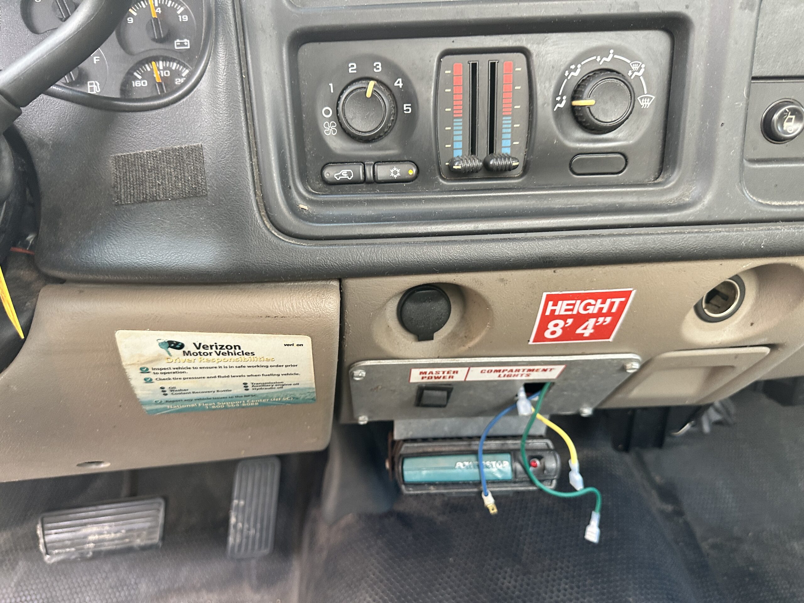 2005 Chevrolet Silverado 2500HD For Sale Regular Cab Utility 2WD - Image 15