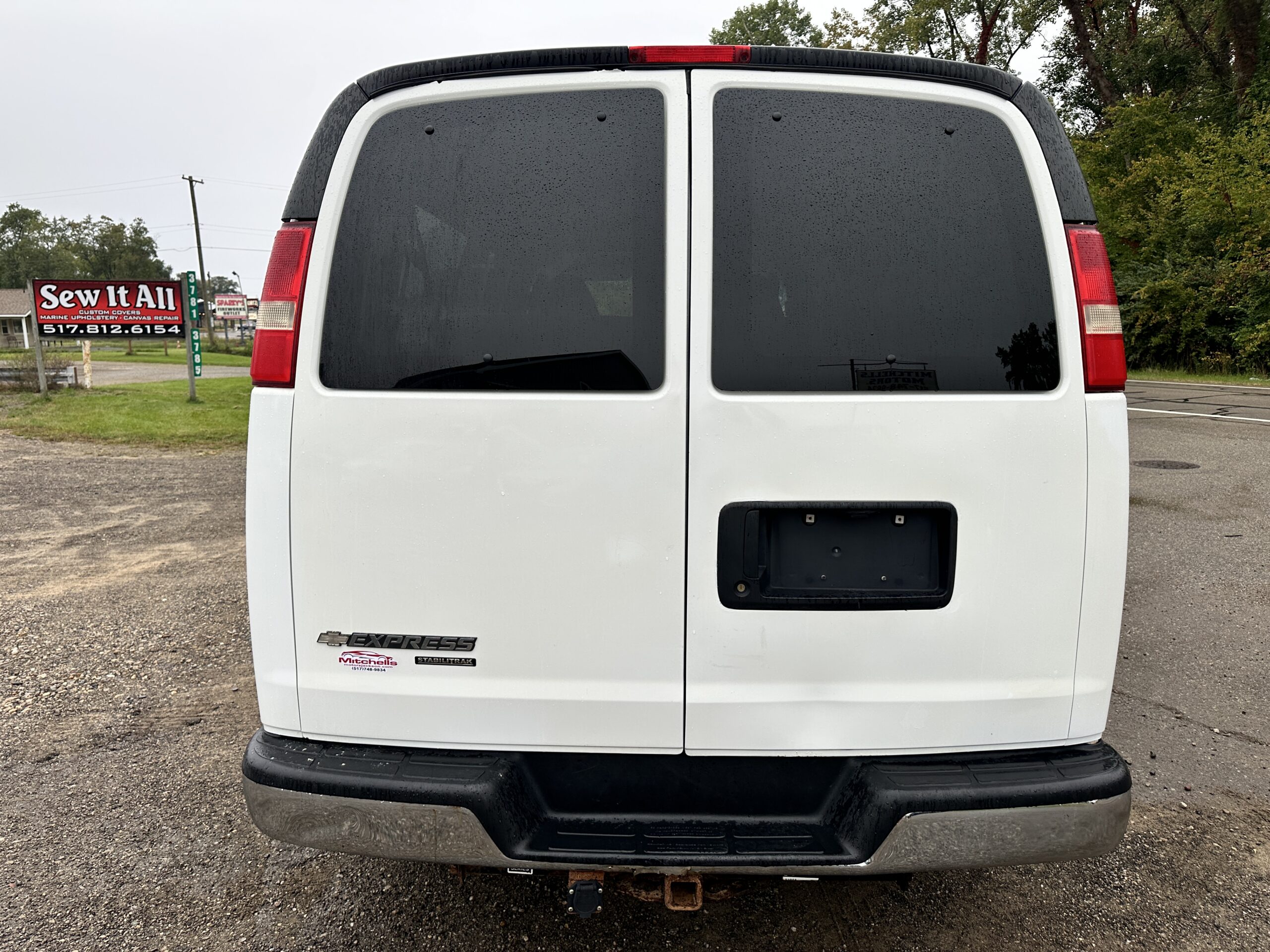 2012 Chevrolet Express 3500 For Sale LT Extended 12 Passenger Van - Image 6