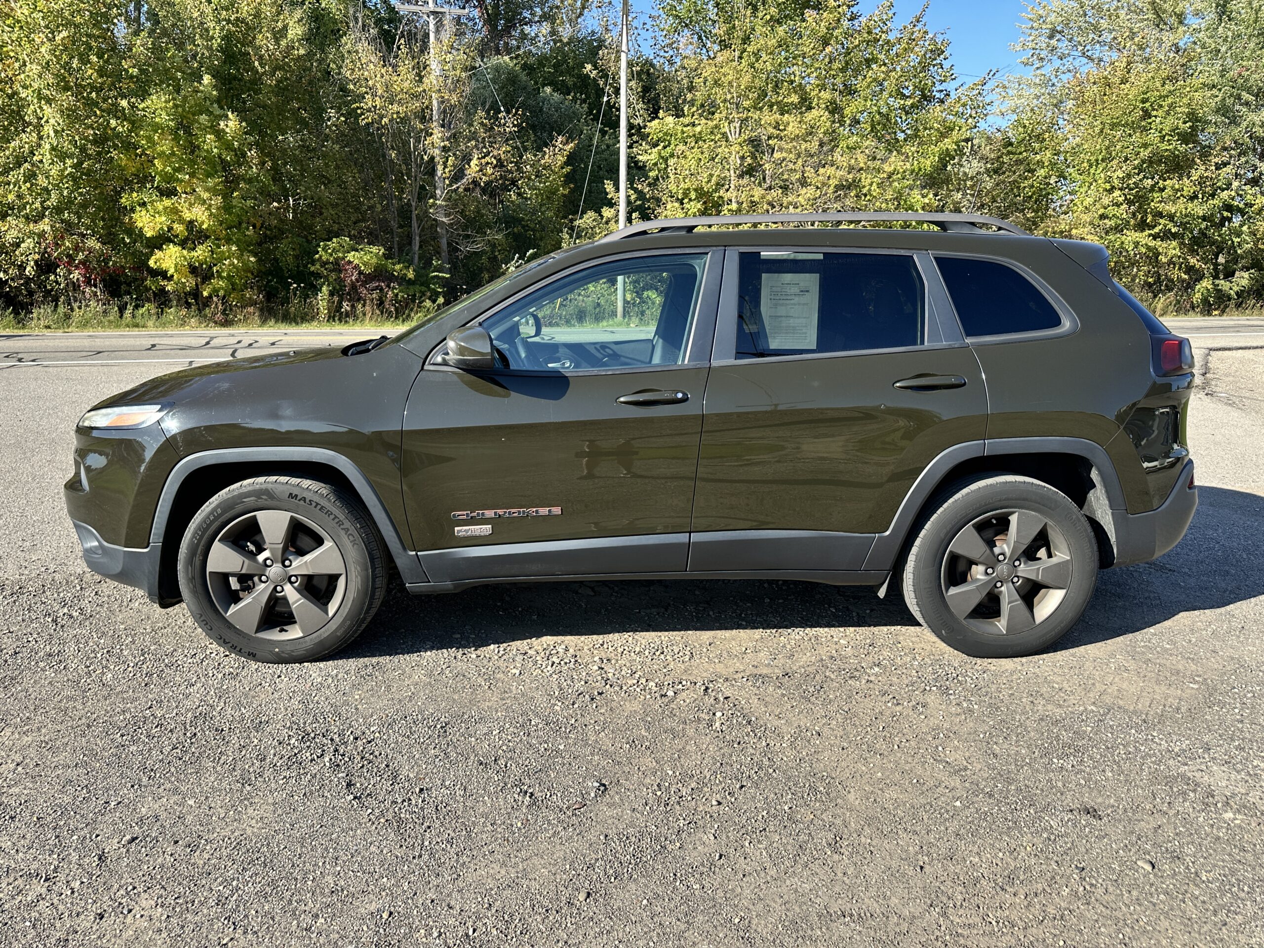 2016 Jeep Cherokee For Sale 75th Anniversary 4WD - Image 9