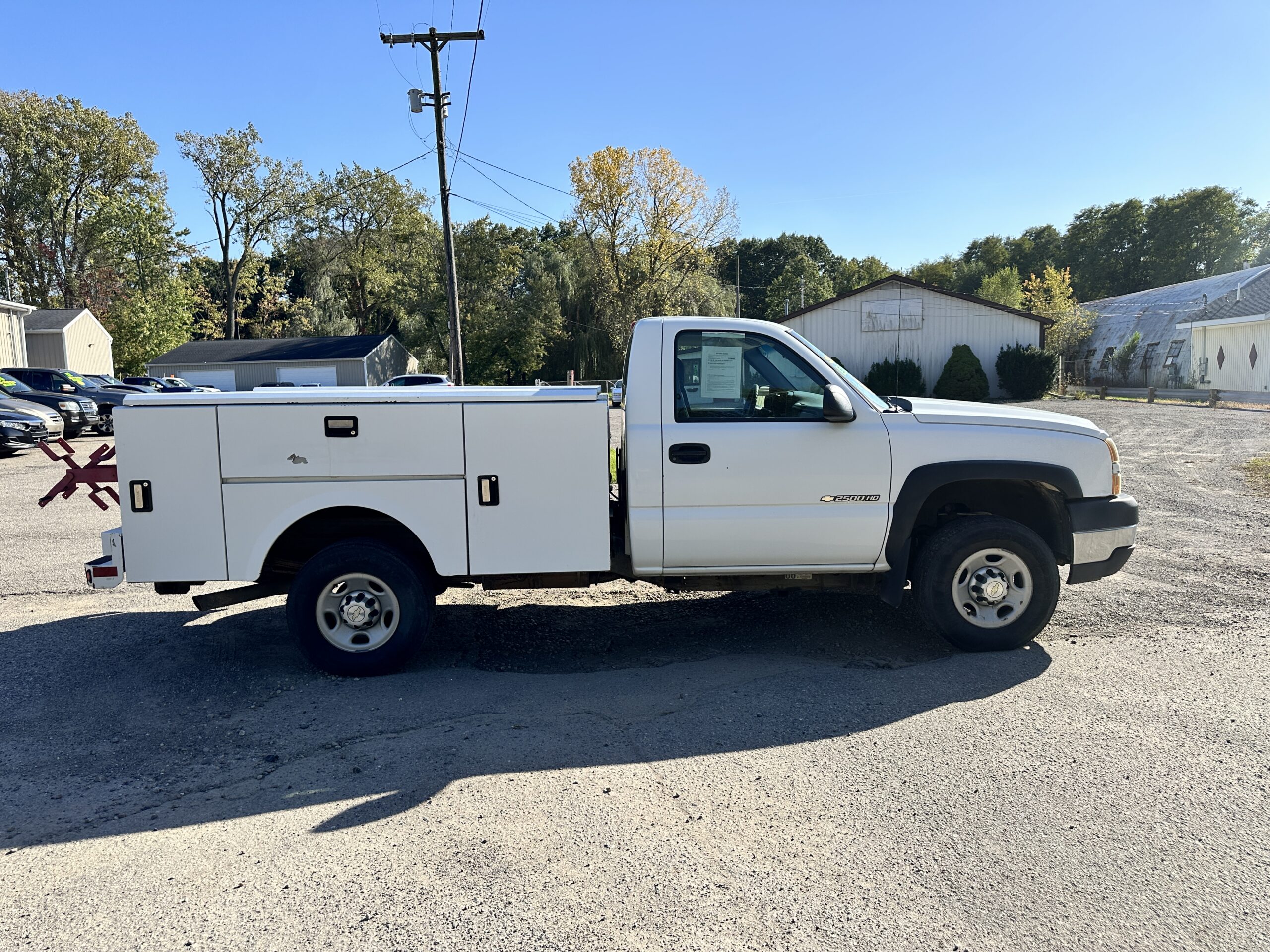 2007 Chevrolet Silverado 2500HD For Sale Regular Cab Utility 2WD Truck - Image 4