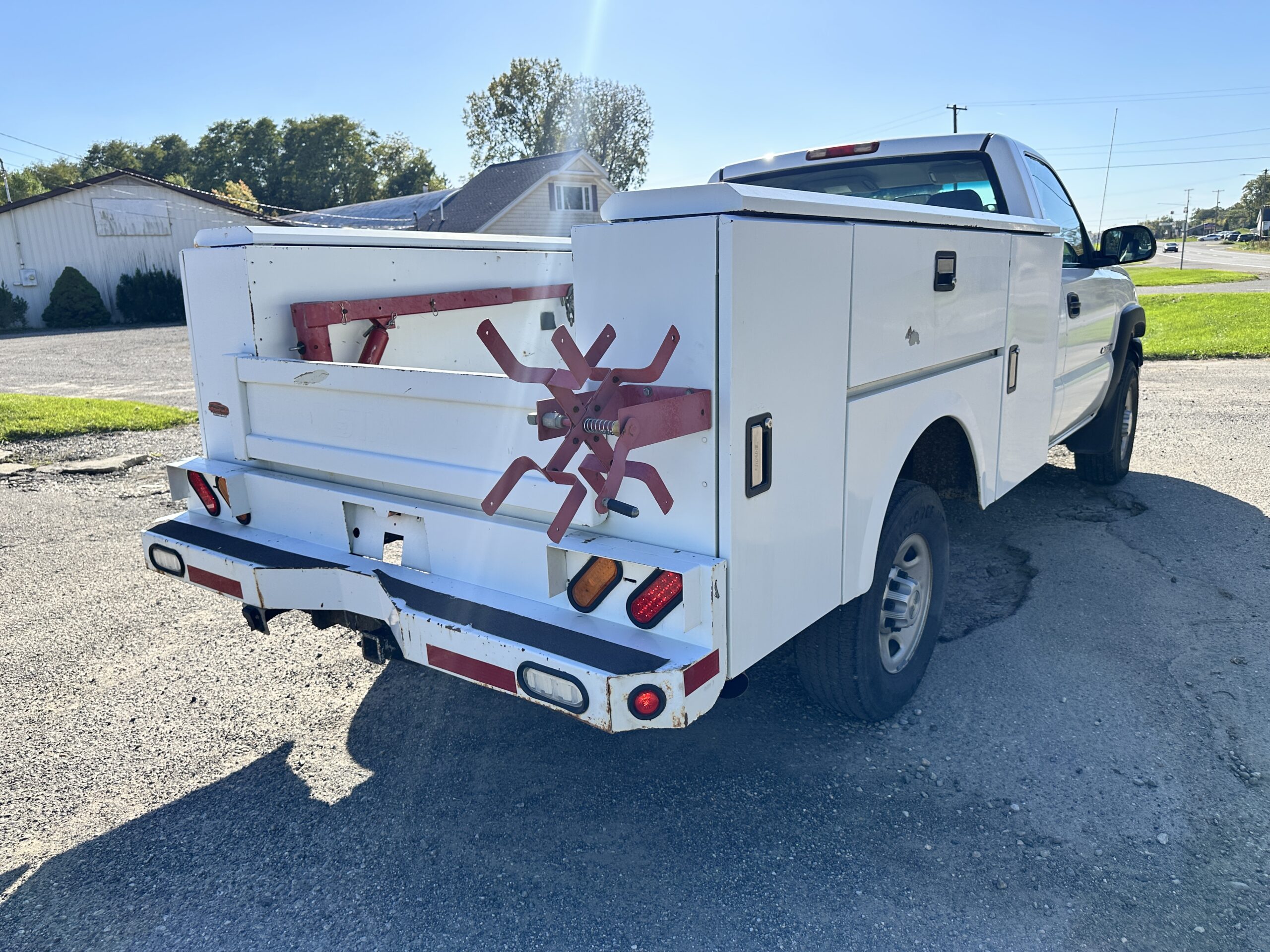 2007 Chevrolet Silverado 2500HD For Sale Regular Cab Utility 2WD Truck - Image 5
