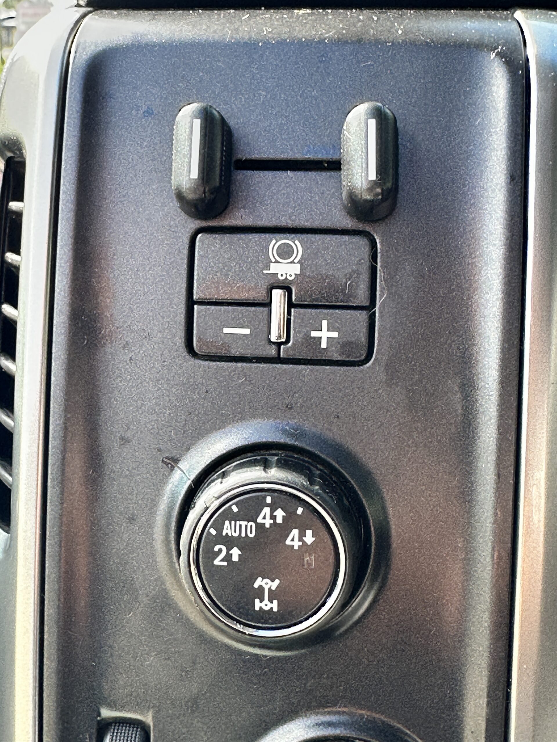 2016 Chevrolet Silverado For Sale 1500 LT Double Cab 4WD - Image 14